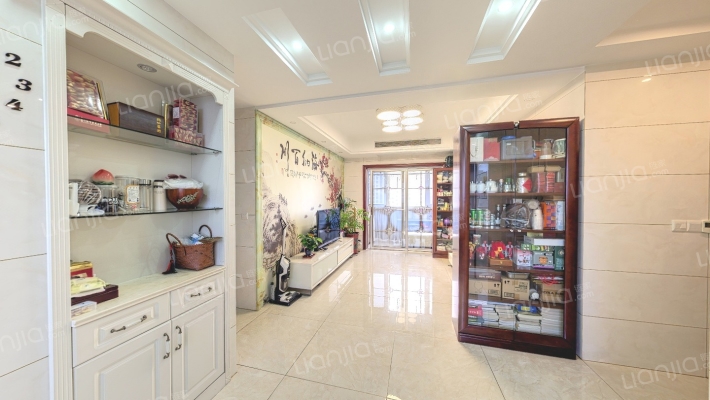 苏龙苑二手房实景图