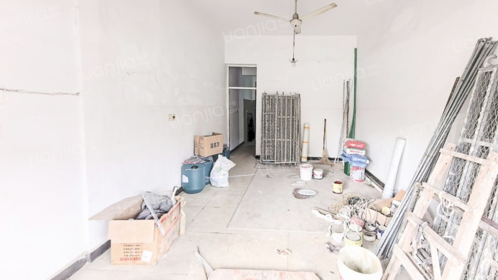 姜丽路二手房实景图