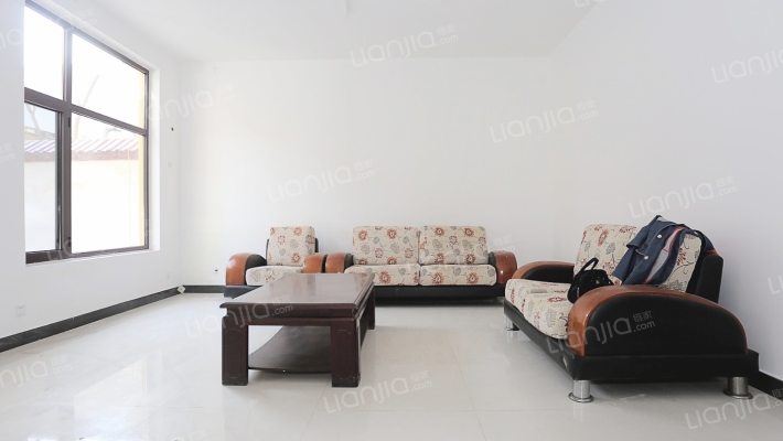 劳动局家属院二手房实景图