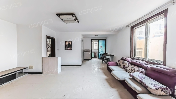 润雨小区二手房实景图