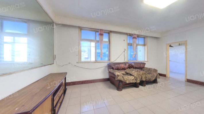 东关北巷119号二手房实景图