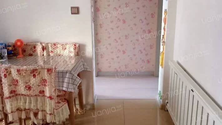 于台小区二手房实景图