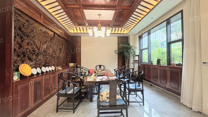 龙城庄园二手房实景图
