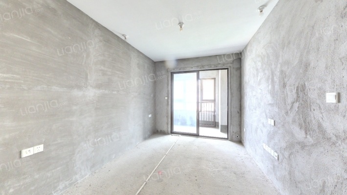 特房朗玥公馆二手房实景图