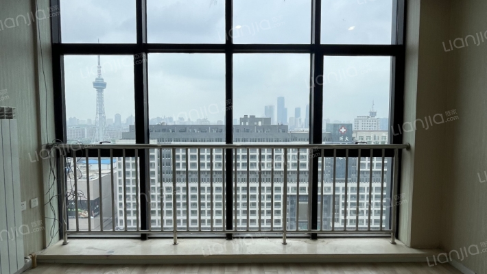 海航荣御二手房实景图