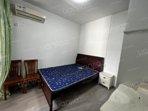 合租·光华可乐小镇A区 4居室 南卧