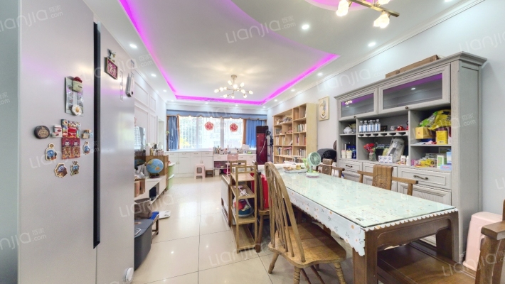 贤园小区二手房实景图