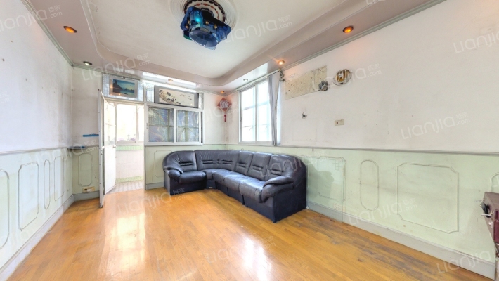 上南七村二手房实景图