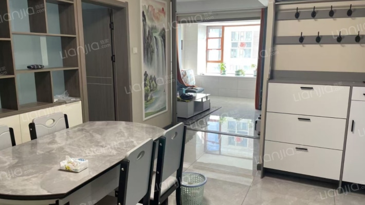 馨园雅居二手房实景图