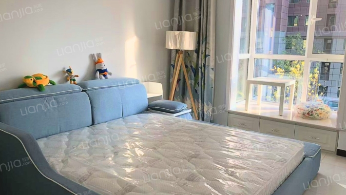 南北向的户型，采光好，户型好，视野好-卧室A