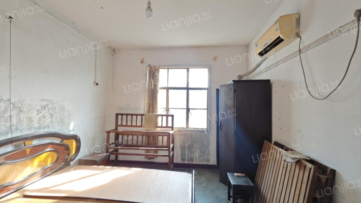 平塘村二手房实景图