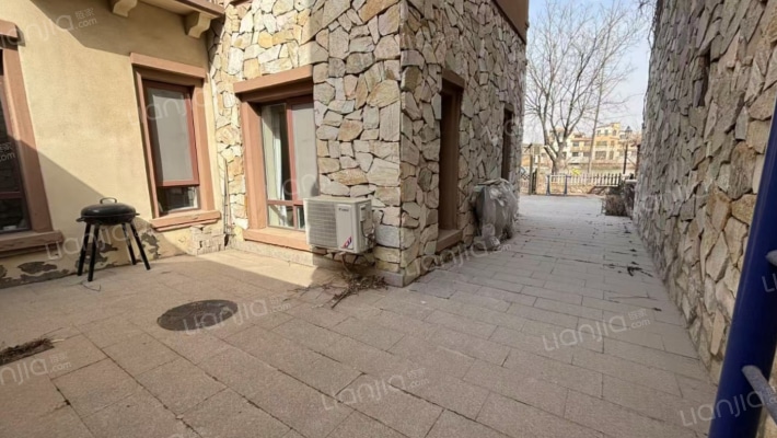 京都颐和城爱丁堡别墅区 万亩大盘 管家式服务-入户花园