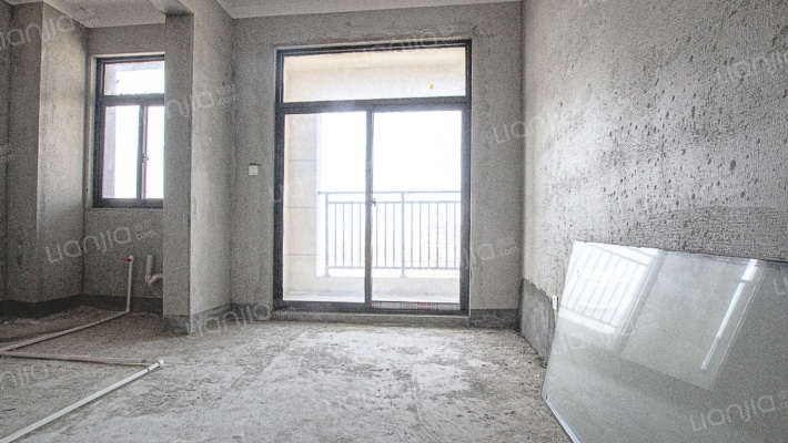 法姬娜 滨湖国际  套房出售  三居室 毛坯房-客厅