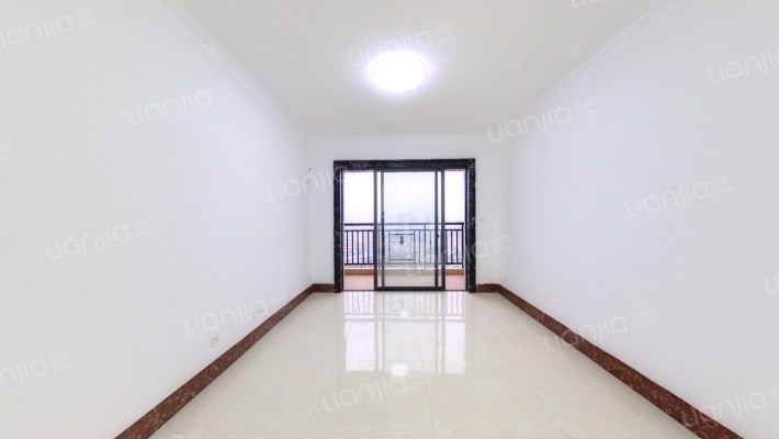 吉维尼鲜花小镇二手房实景图