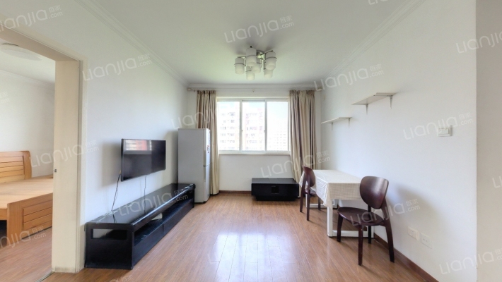 虹浦新城南区二手房实景图