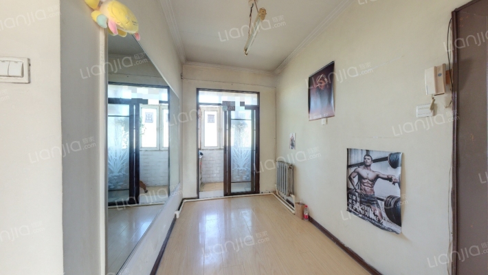 24街区二手房实景图