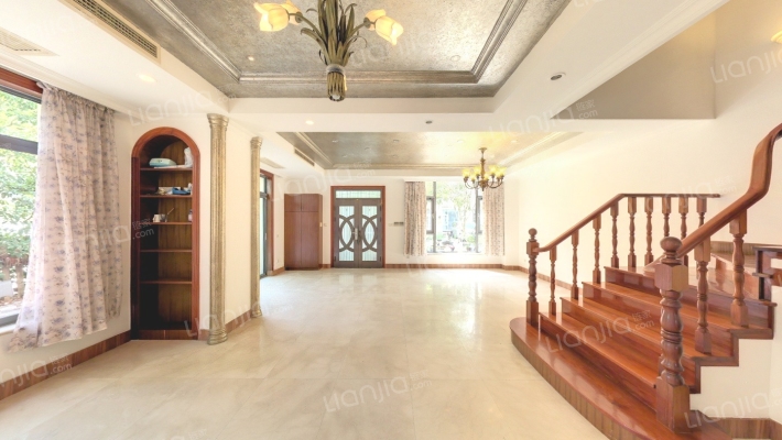 汤臣高尔夫(别墅)二手房实景图