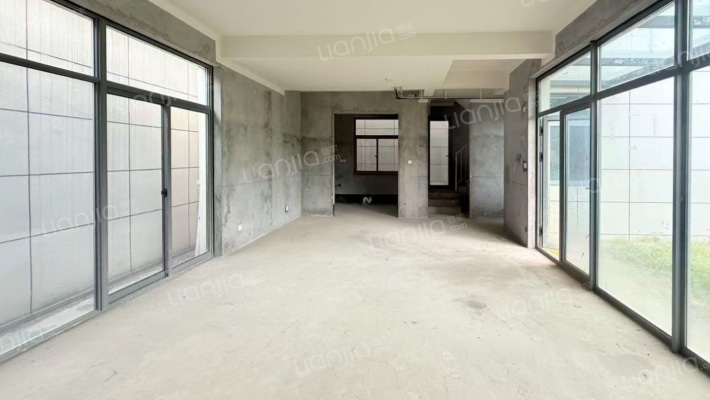 蓝城璟月湾二手房实景图