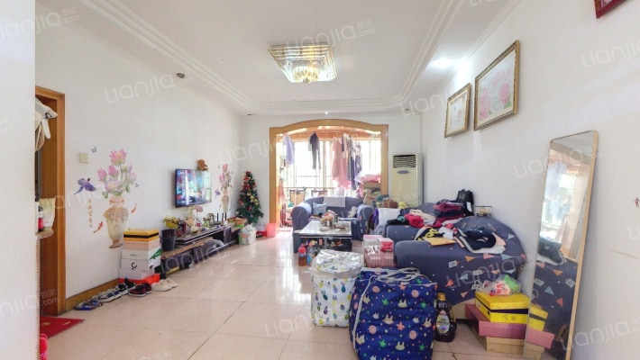 中鹏花园C区二手房实景图