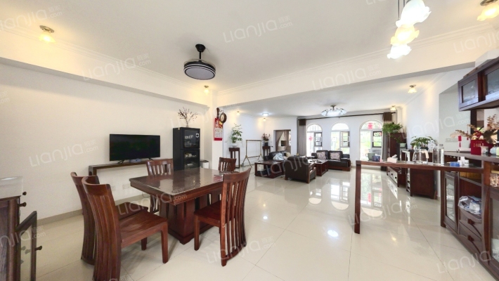 阿卡迪亚一区二手房实景图