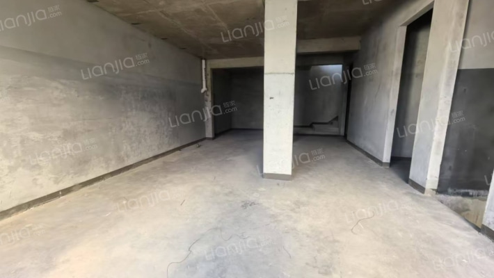 华润小径湾悦海二手房实景图