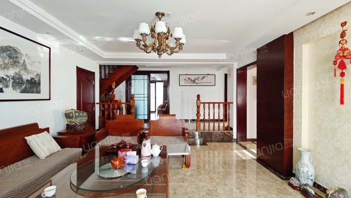 山景叠院二手房实景图