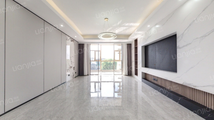 中茵皇冠国际二手房实景图