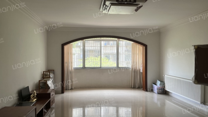 南湖交警支队二手房实景图