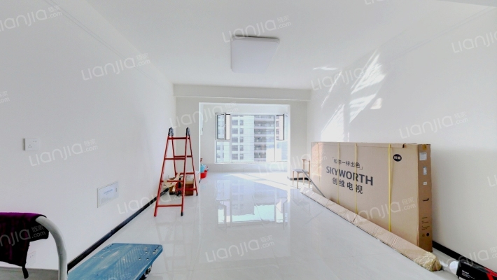 中房·爱悦城鸿府二手房实景图