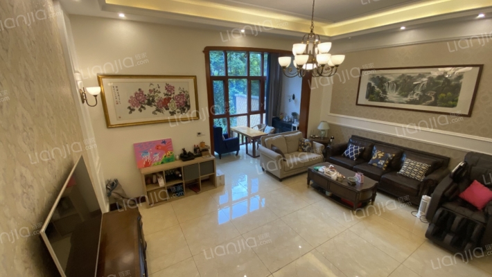 三利麓山城阅庐二手房实景图