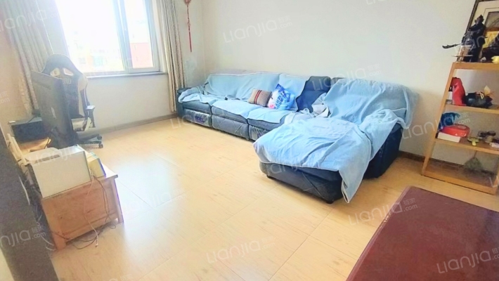 中荣金水国际花园A区二手房实景图