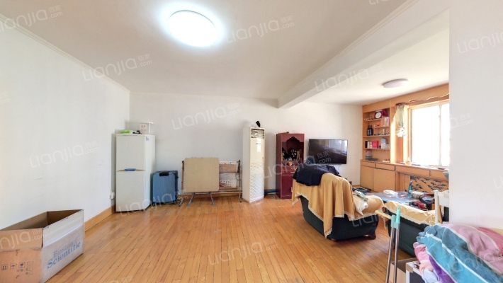 沈大小区二手房实景图