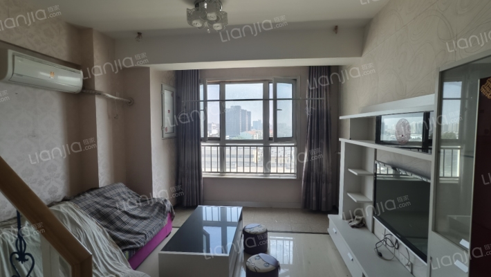 金街公寓 复式 一室一厅 高楼层 采光无遮挡-客厅