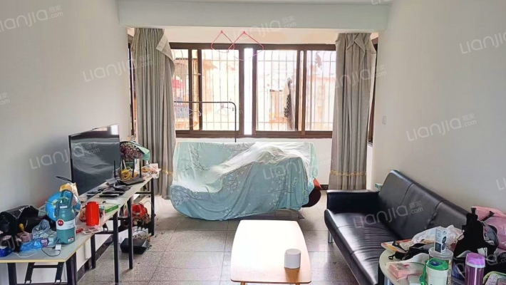 市金属材料公司大院二手房实景图