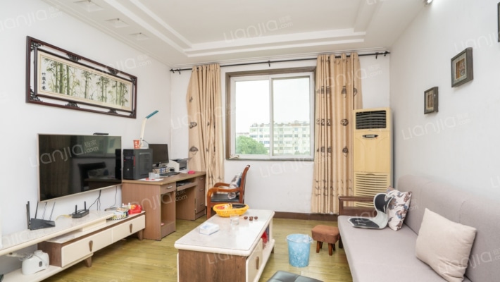 梅花小区二手房实景图