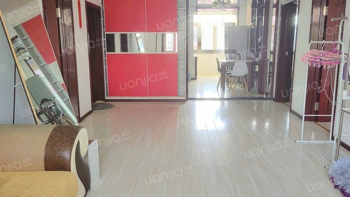 五金站小区二手房实景图