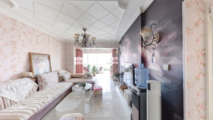 修造厂小区二手房实景图