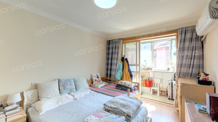 曹杨四村(兰花园)二手房实景图