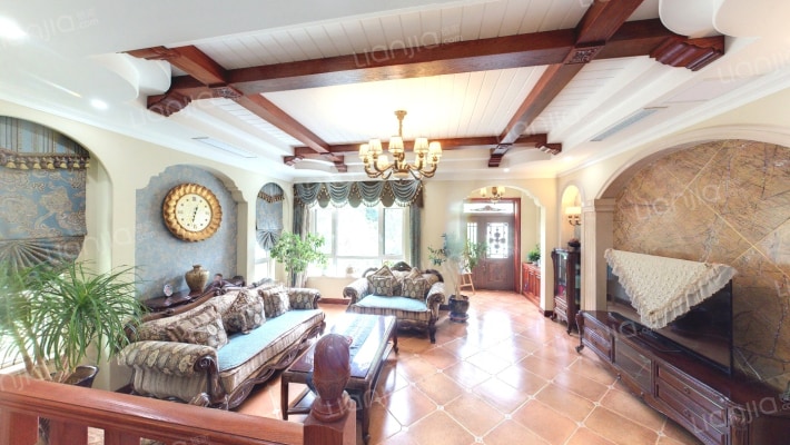 中海龙湾二期二手房实景图