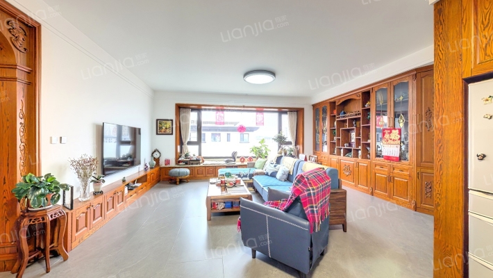 天宸庭苑二手房实景图