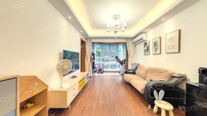 蓝光金悦城二手房实景图