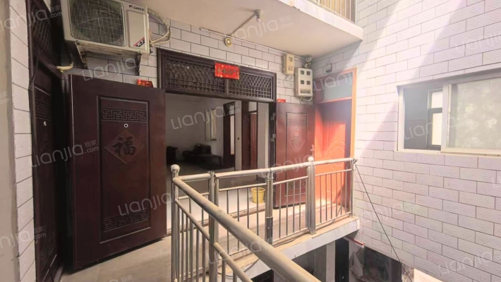 邦杰西街二手房实景图