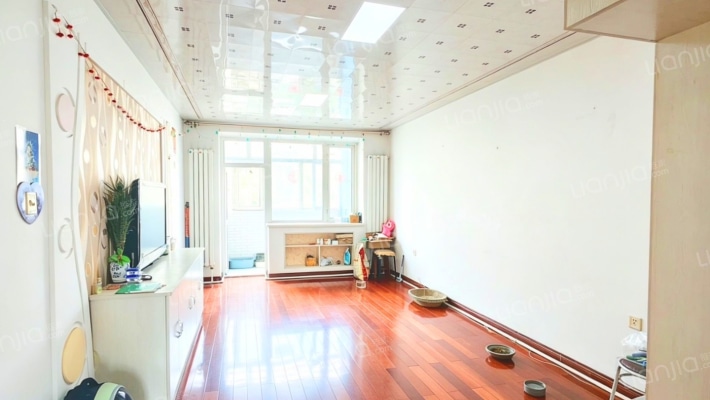 兴建小区乐平家园二手房实景图
