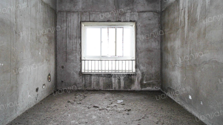 西堤漫步小区二手房实景图