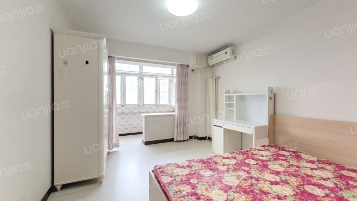 新外大街甲25号院二手房实景图