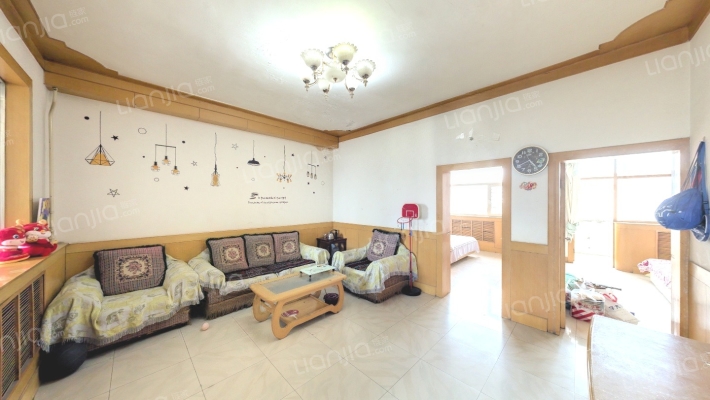 宾馆新楼二手房实景图