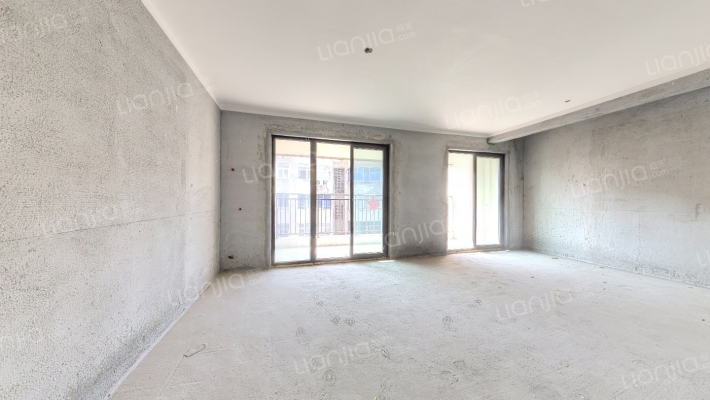 兴华苑二手房实景图