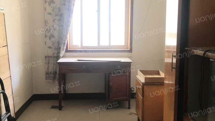 豪门庄园 3室2厅 南 北-卧室C