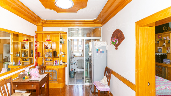 六纬路111号小区二手房实景图