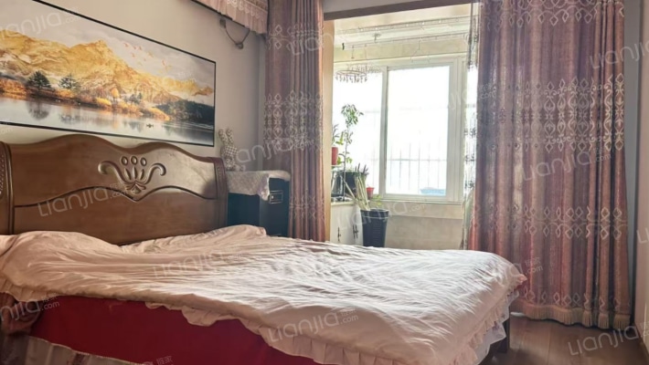 水岸花城 2室1厅 南 北-卧室A